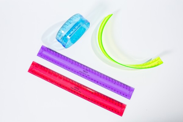 Thước dẻo 30 cm E908